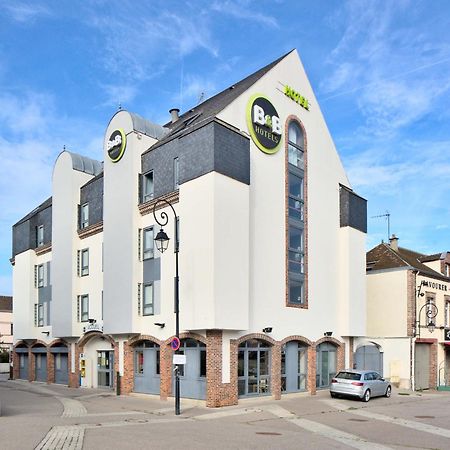 B&B Hotel Dreux Centre Esterno foto