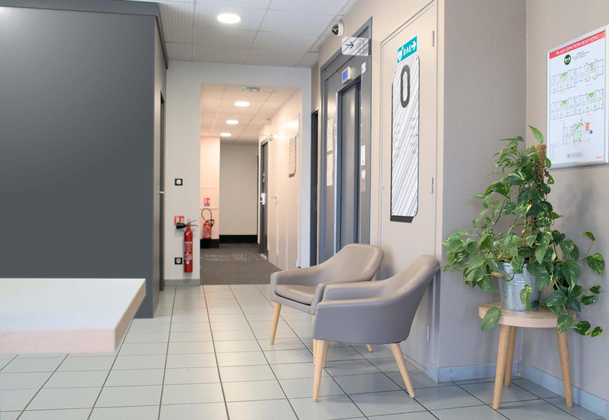 B&B Hotel Dreux Centre Esterno foto