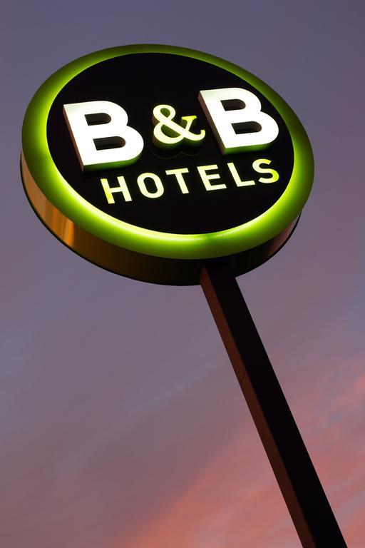 B&B Hotel Dreux Centre Esterno foto