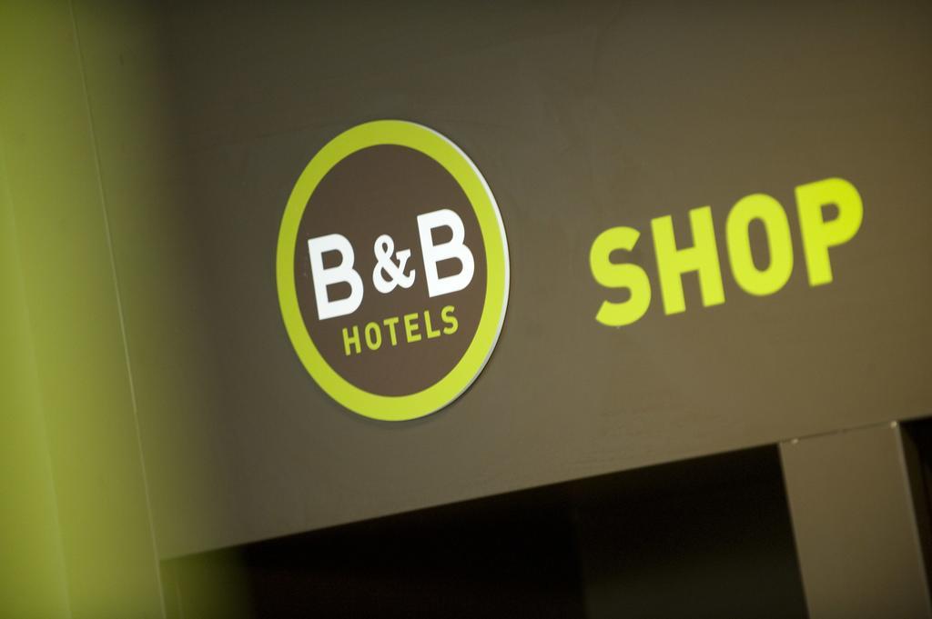 B&B Hotel Dreux Centre Esterno foto